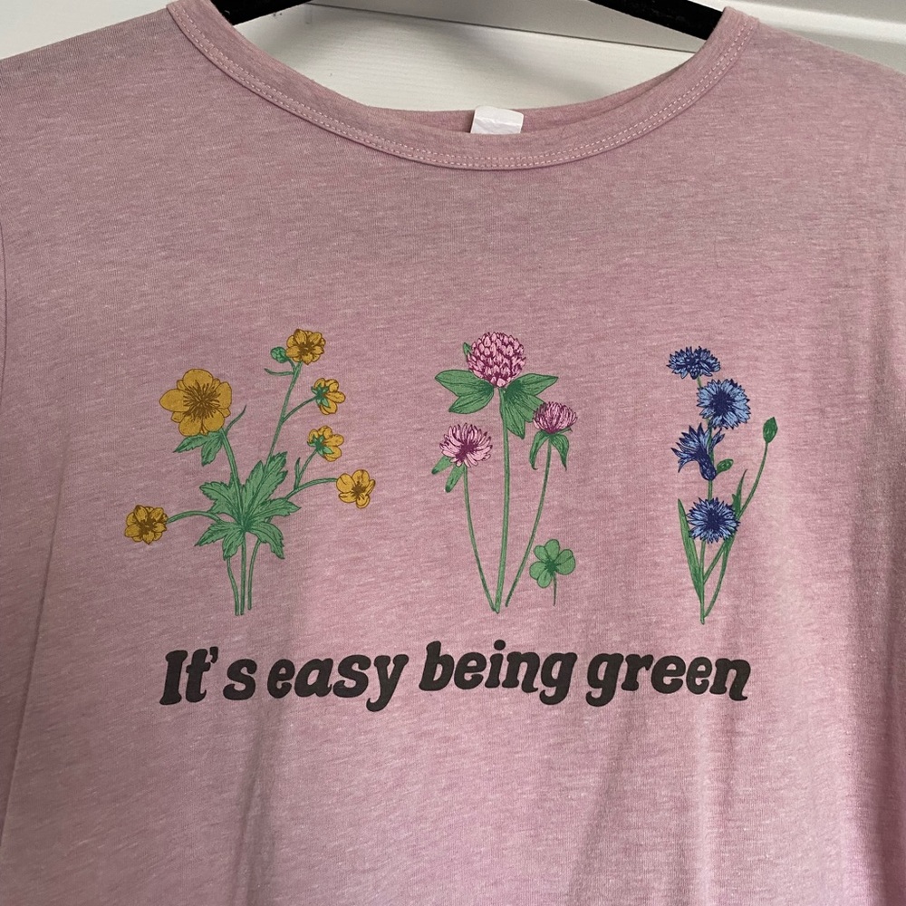 ‘It’s Easy Being Green’ Tee 🪷